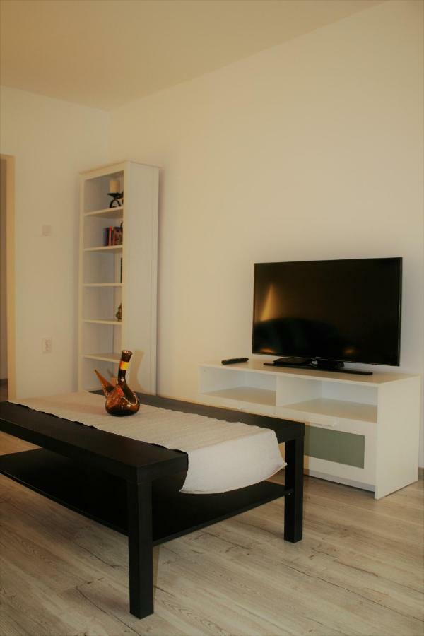 Casa Peterfi - Apartment With 3 Bedrooms And Spacious Living Room Târgu-Mureş 외부 사진
