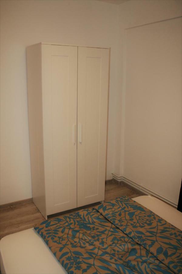 Casa Peterfi - Apartment With 3 Bedrooms And Spacious Living Room Târgu-Mureş 외부 사진