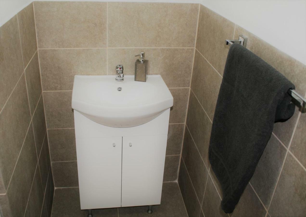 Casa Peterfi - Apartment With 3 Bedrooms And Spacious Living Room Târgu-Mureş 외부 사진