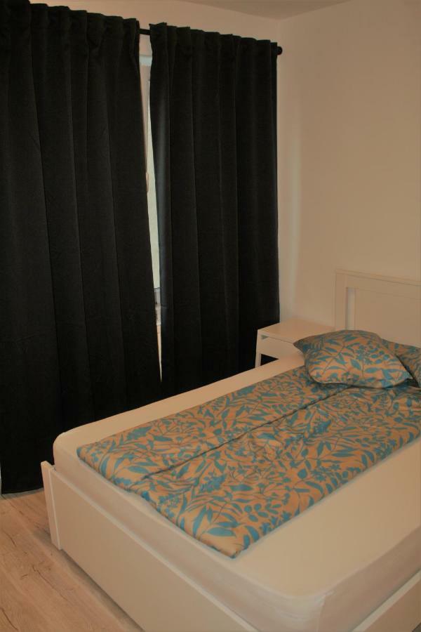 Casa Peterfi - Apartment With 3 Bedrooms And Spacious Living Room Târgu-Mureş 외부 사진